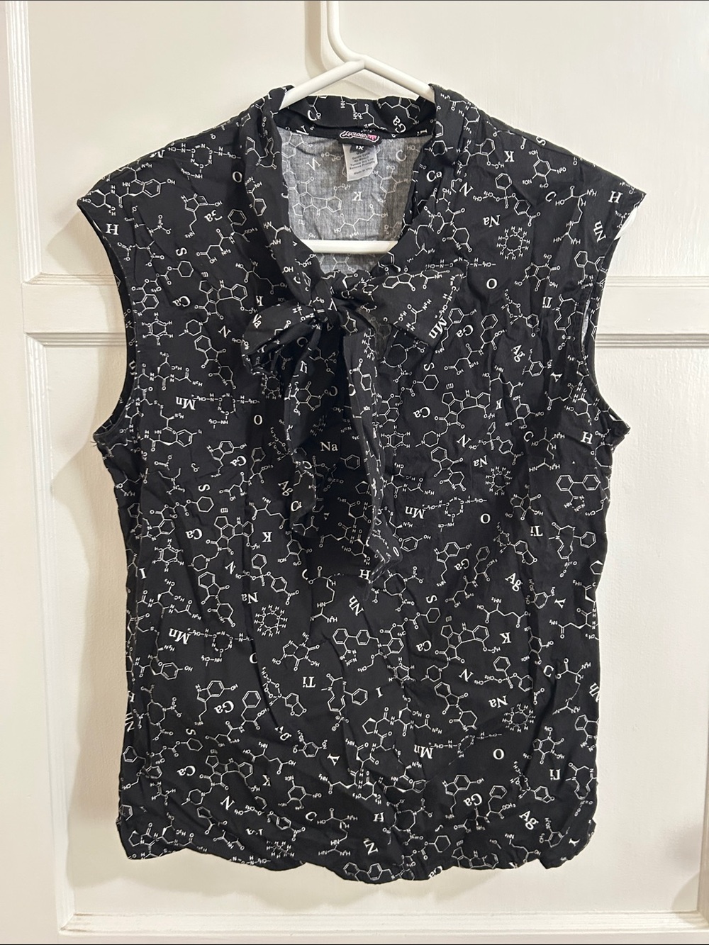 Retrolicious Science Molecular Chemical Structure Print Bow Top 1X